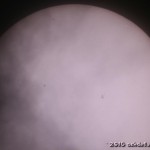 Merkur vor der Sonne von leichten Wolken bedeckt